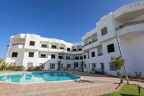 La bonita compound
