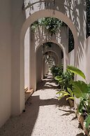 Anat Tantric Boutique Hotel
