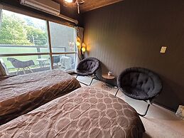 Few Days Condominium 205