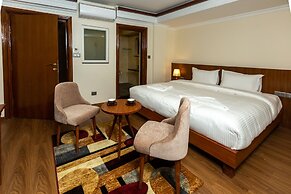 Darbar Heritage Inn