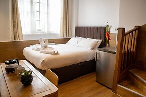 Berkley Aparthotel