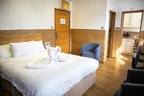 Berkley Aparthotel