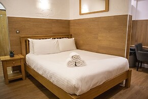 Berkley Aparthotel