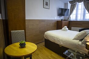 Berkley Aparthotel
