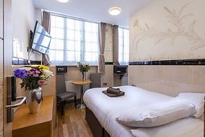 Berkley Aparthotel