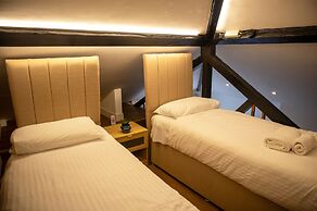 Berkley Aparthotel
