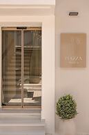 Piazza Suites