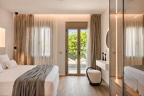 Piazza Suites
