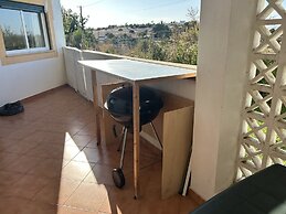 Poolside Apartment with 2 bedrooms, patio and BBQ