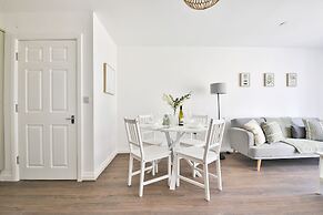 Spacious Apartments with Private Parking