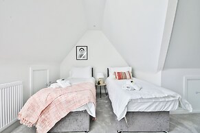 Spacious Apartments with Private Parking