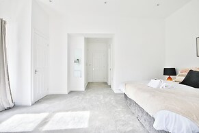 Spacious Apartments with Private Parking