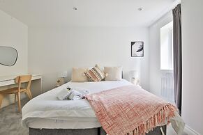 Spacious Apartments with Private Parking