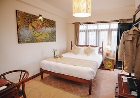Central Courtyard - Heritage Hötel & Artisan Café