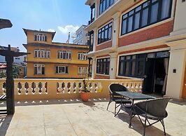 Central Courtyard - Heritage Hötel & Artisan Café