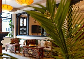 Central Courtyard - Heritage Hötel & Artisan Café