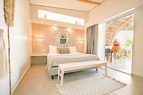 Les Voiles Blanches Tamarindo