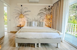 Les Voiles Blanches Tamarindo