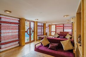 Hotel Grand Khalifa