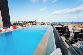 So City Hotel