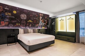 So City Hotel