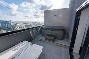 So City Hotel