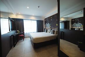 So City Hotel
