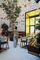So City Hotel