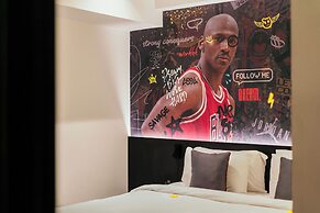 So City Hotel