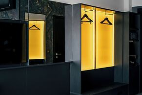 So City Hotel