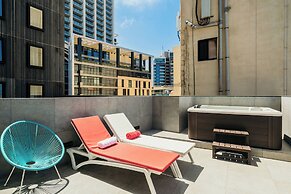 So City Hotel