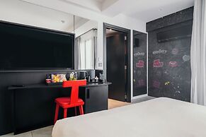 So City Hotel