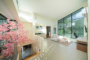 Grand Villa Cedrix in the Green Paradise