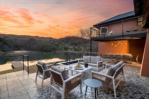 Riverhorse Lodge