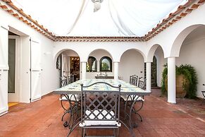 Estate4home - Villa Bougainville