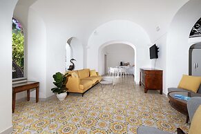 Estate4home - Villa Field