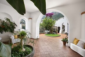 Estate4home - Villa Field