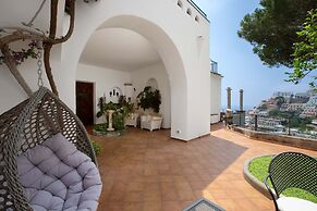 Estate4home - Villa Field