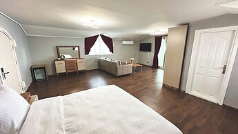 Çamlıca Hotel