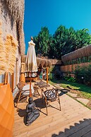 Feronia Suites