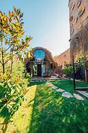 Feronia Suites