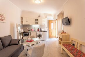 Eressian Lodgings Apartments