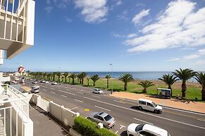 Mouille Point Places