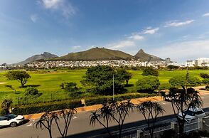 Mouille Point Places
