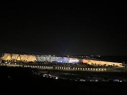 Golden Grand Museum & Pyramids View
