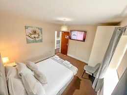 Baxter House