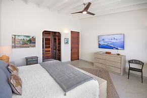 Puerta Al-Mar Villa