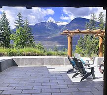 New Denver Lodge