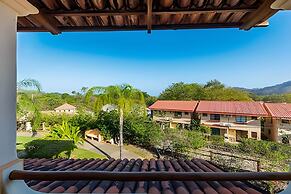 Coco Sunset Hills 52