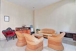 Hotel O Lavina Guesthouse